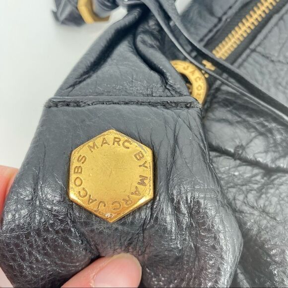 Marc Marc Jacobs Amazing Soft Supple Quilted Shoulder Bag - Picture 4 of 12